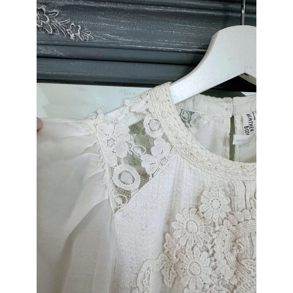 Anthropologie Feather Bone White Armana Lace Trim Crochet Puff Sleeve Blouse XS